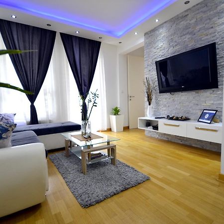 Clean&Cozy Apartments Novi Beograd מראה חיצוני תמונה