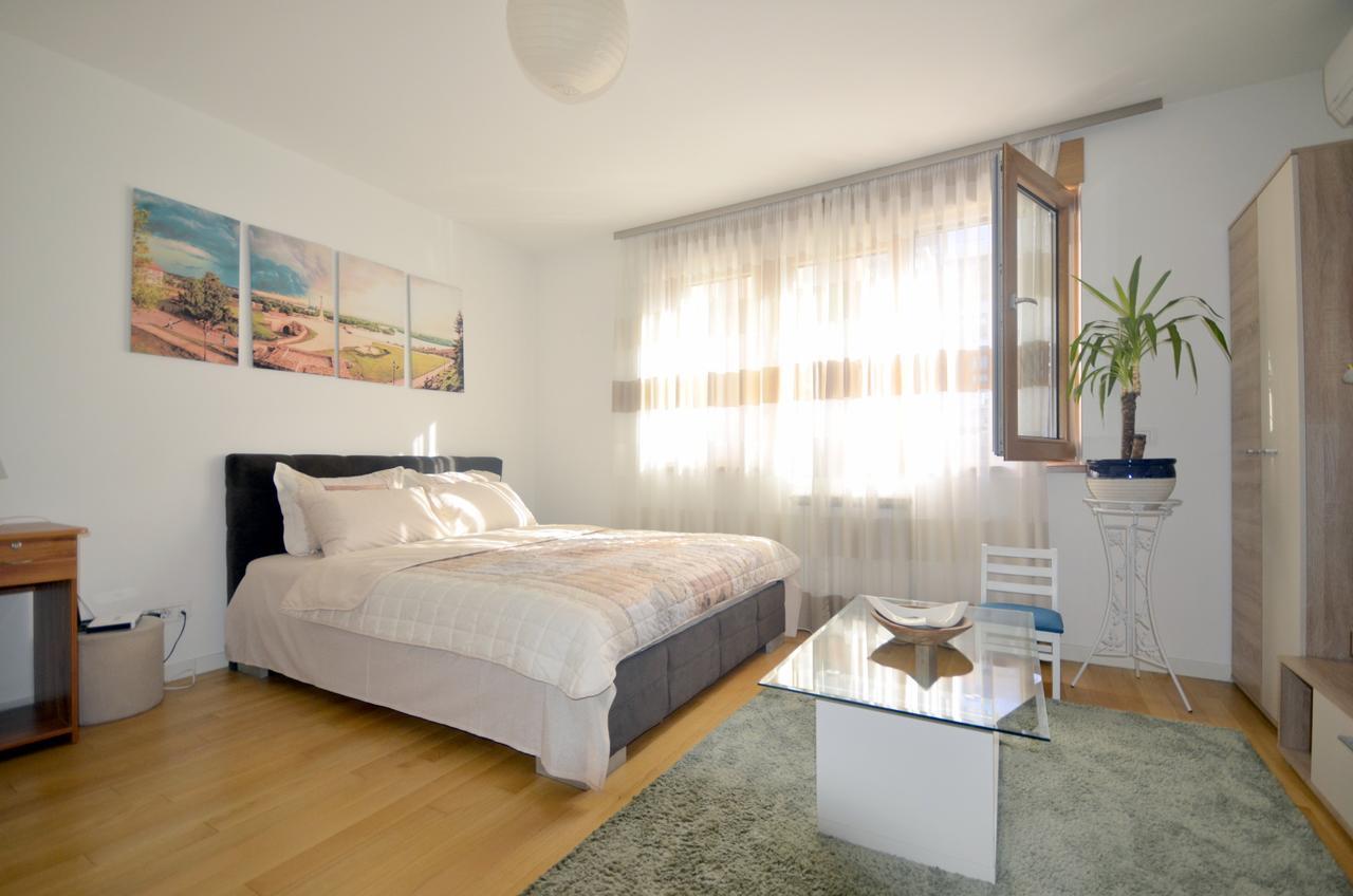 Clean&Cozy Apartments Novi Beograd מראה חיצוני תמונה