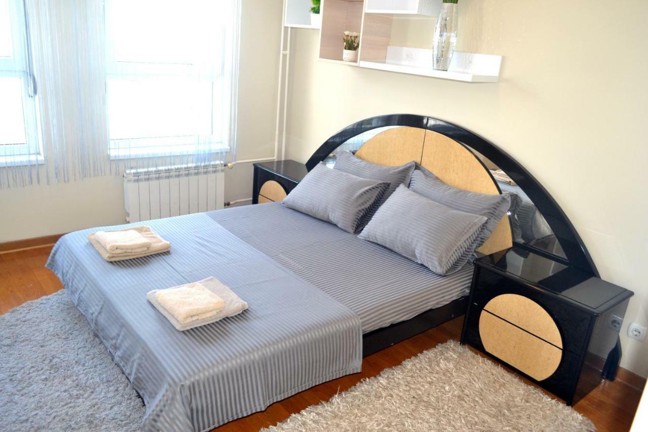 Clean&Cozy Apartments Novi Beograd מראה חיצוני תמונה